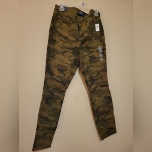 GAP Curvy Denim